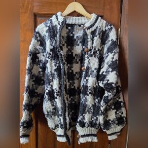 Cozy Black and White Patterned Women's Sweater